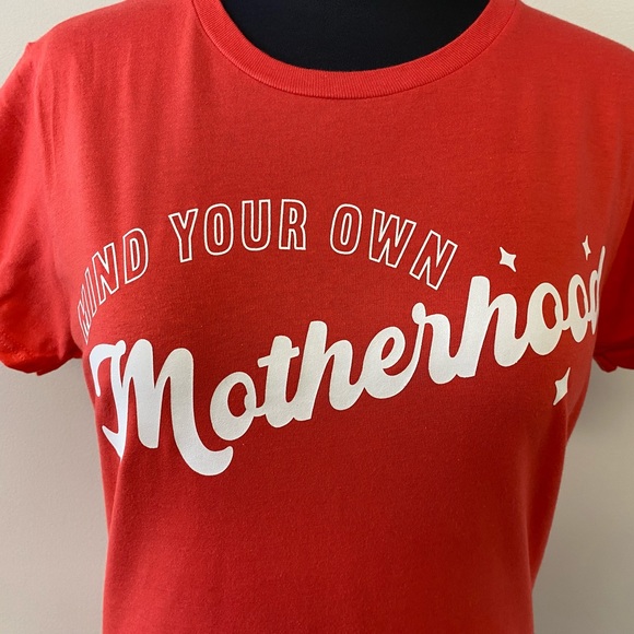 Mind your own motherhood t-shirt - Picture 4 of 4